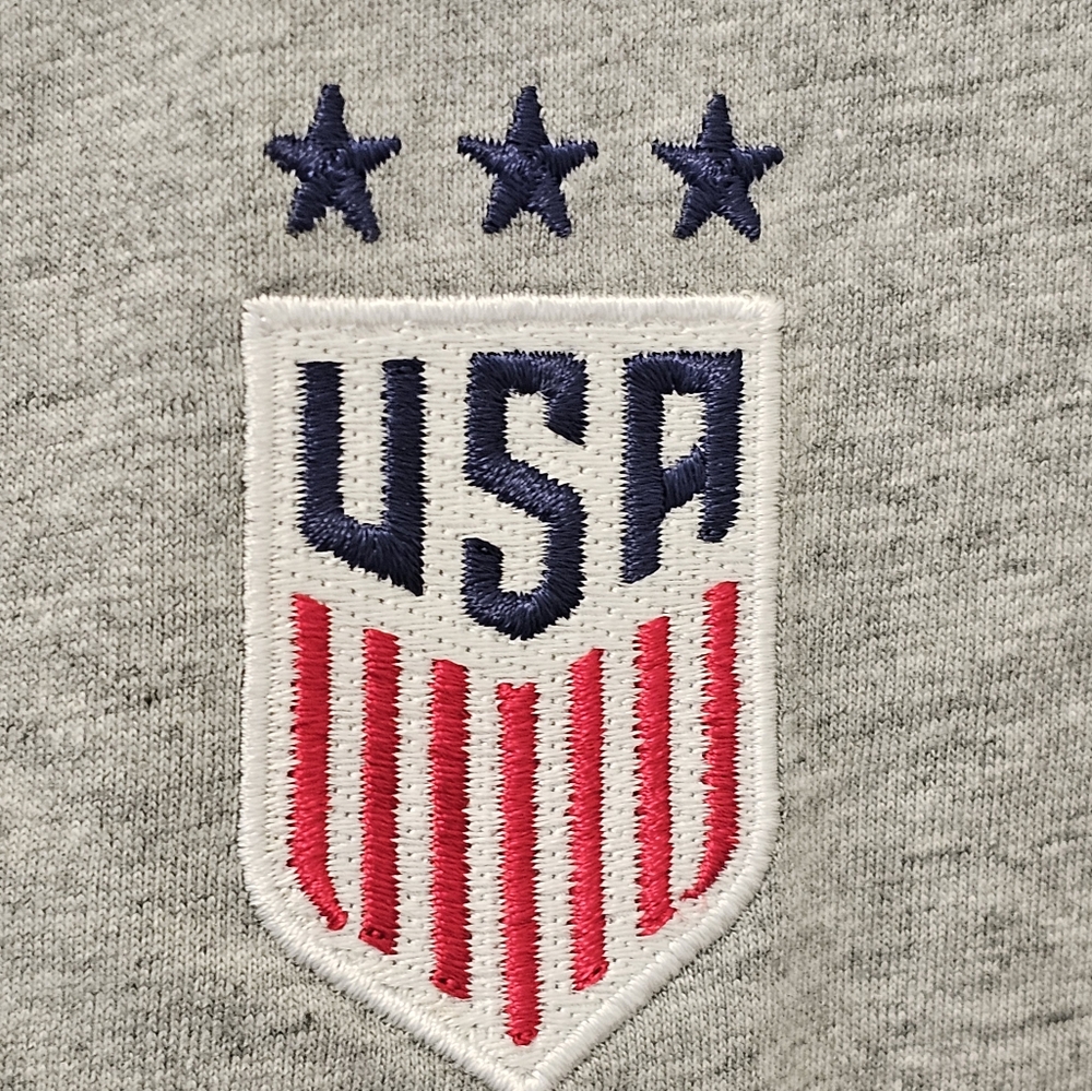 Nike 100% Cotton Racerback Tank Top with USA Logo, NWT, Size Large - Picture 6 of 9